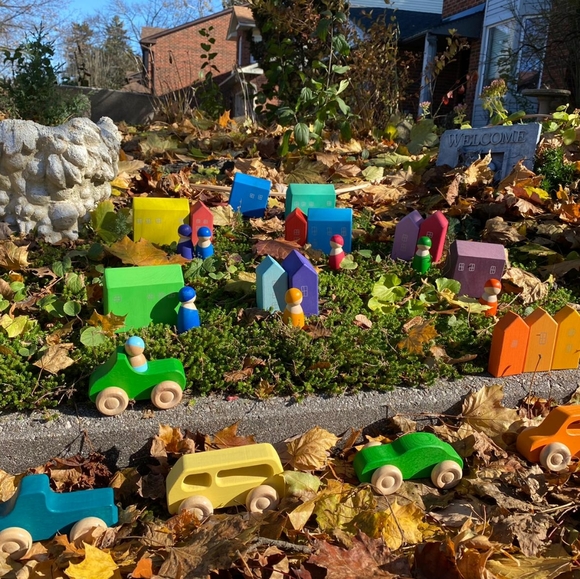 7 wooden cars for open ended play - Picture 3 of 9